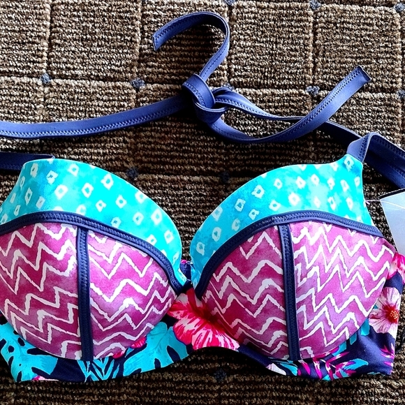 Shade & Shore Bikini Top 36 C - Picture 2 of 4